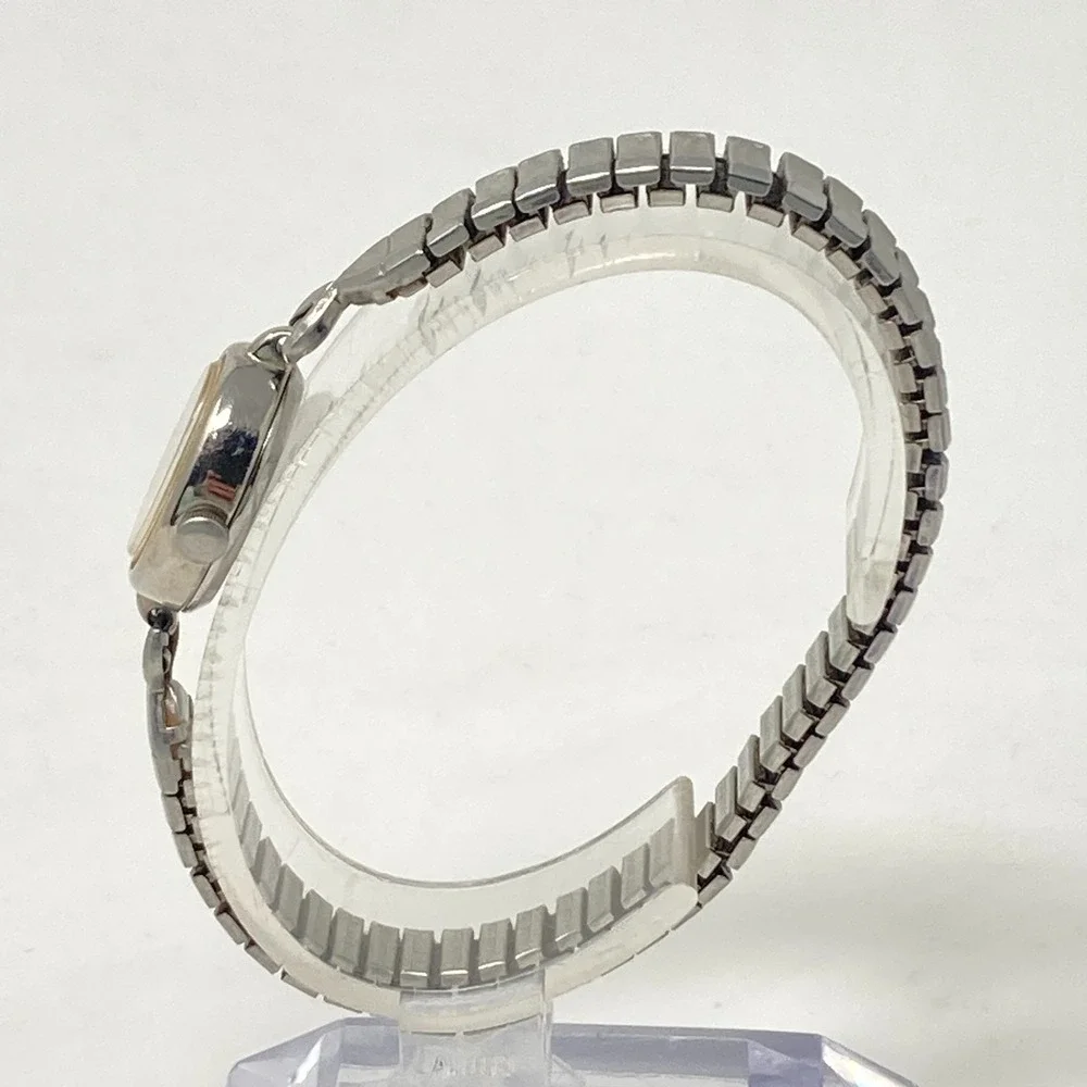 Vtg Pulsar Watch Women Silver Tone 16mm Oval Dial V810-5160 Stretch New Battery
